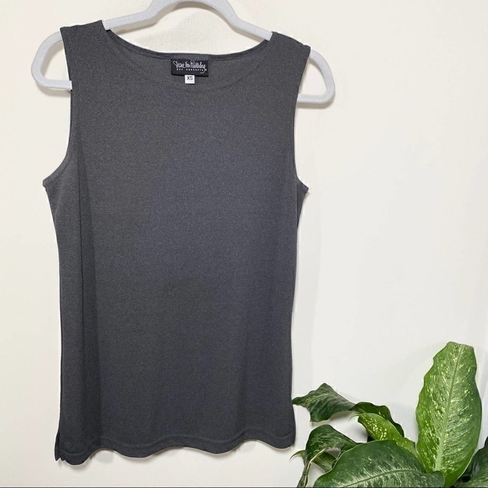 ‎Diane Von Furstenberg concepts basic gray tank XS